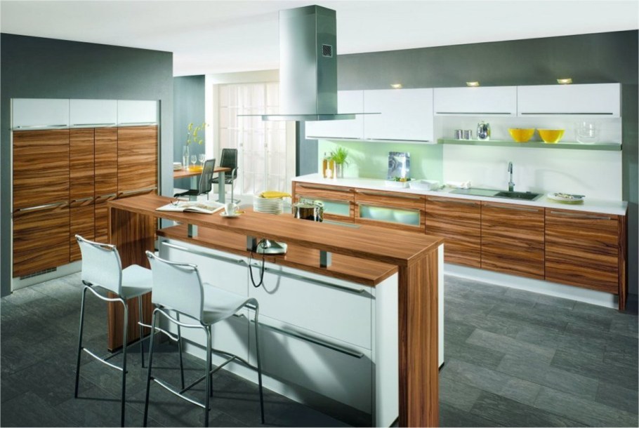 Современная кухня под дерево