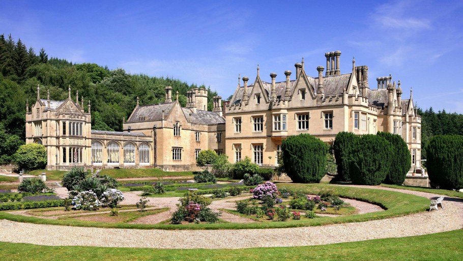 Поместье Белтон Хаус