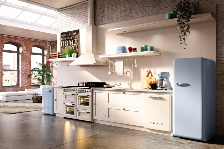 Смег бытовая техника в интерьере кухни