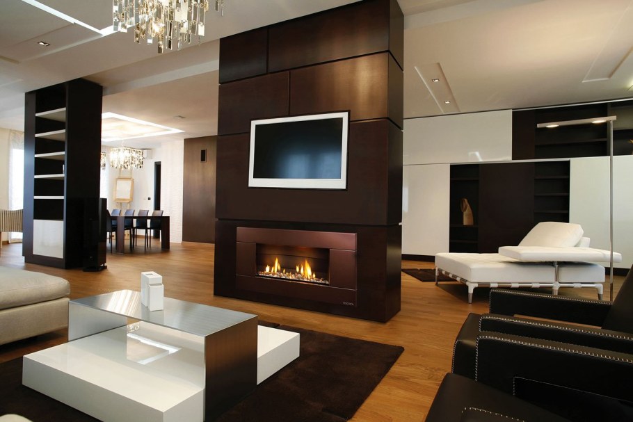 Современный камин в гостиной