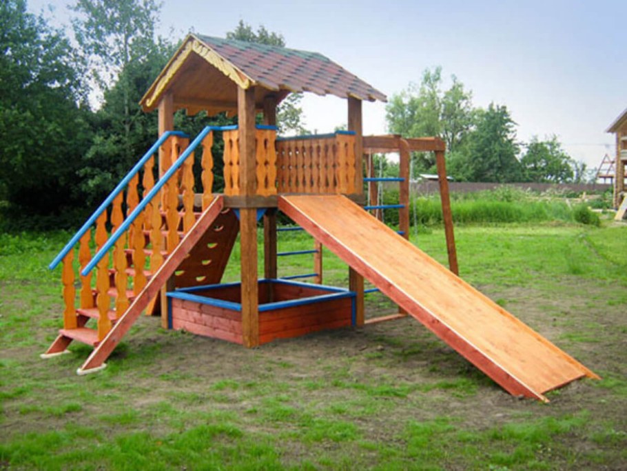Детские площадки для дачи