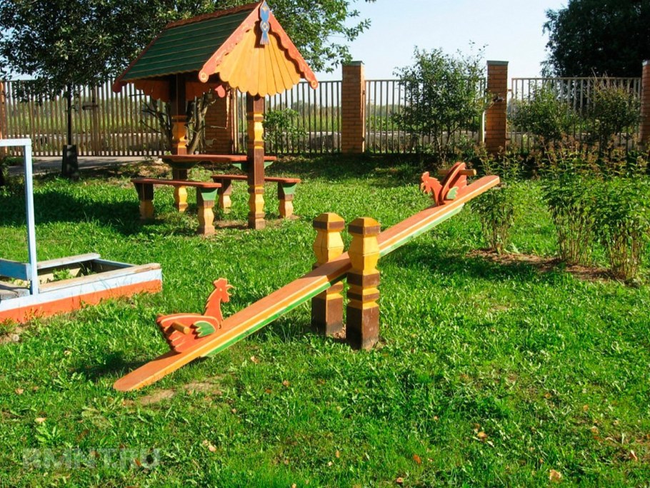 Самодельная детская площадка