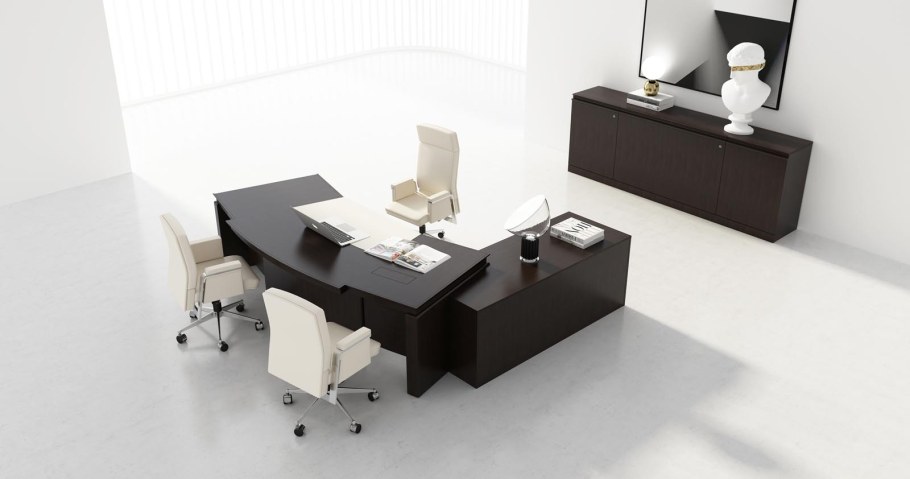 Кабинет руководителя венге