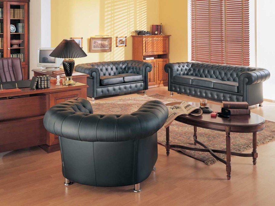 Кожаная мягкая мебель