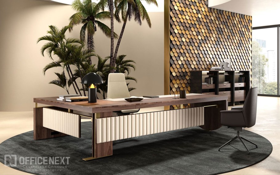 Стол руководителя della Rovere