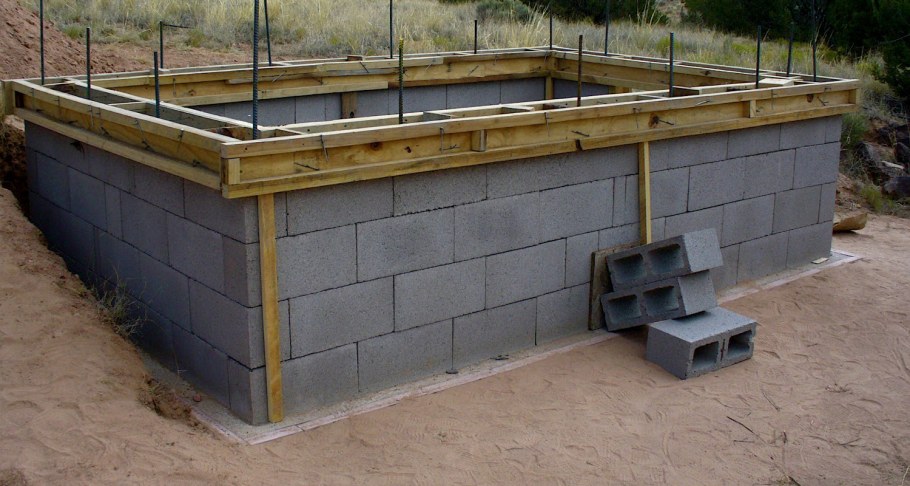 Фундамент из фундаментных блоков 20х20х40