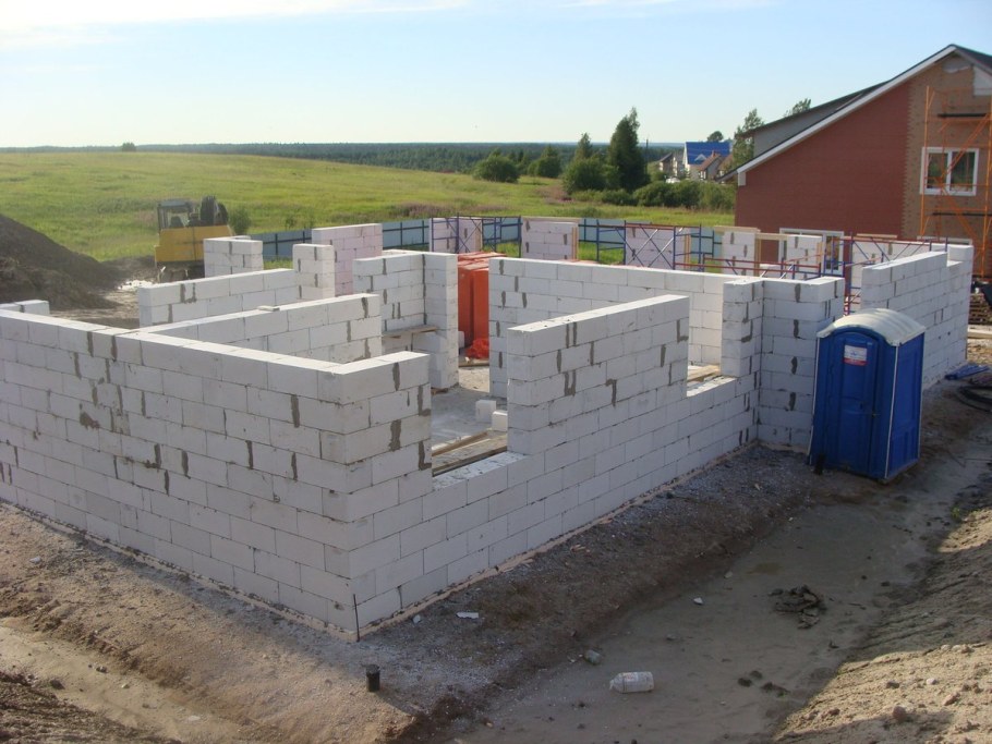 Фундамент под газо Битон