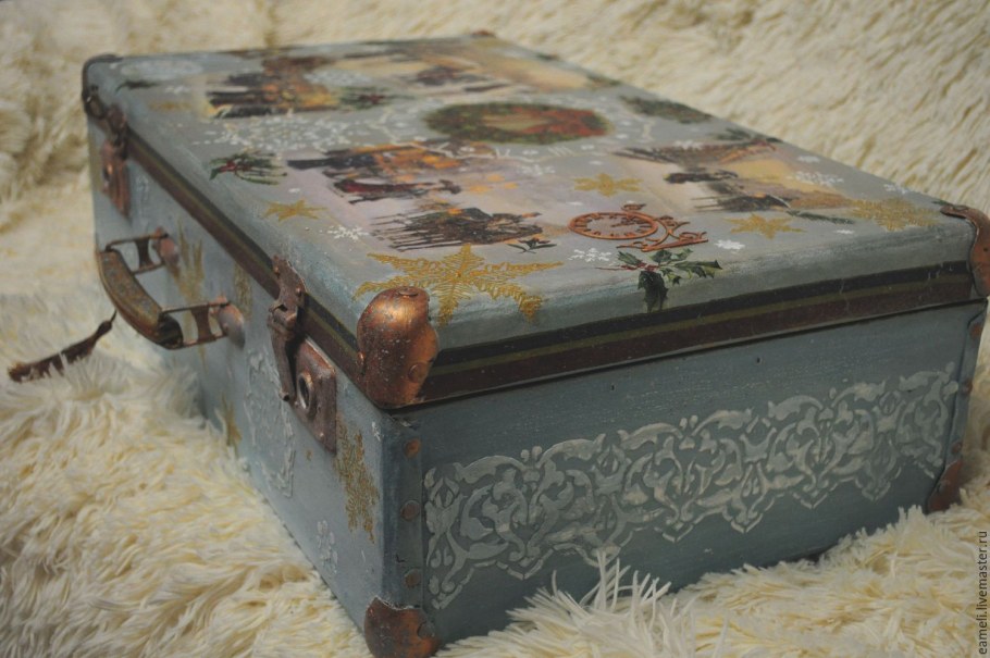 Декорировать старый чемодан