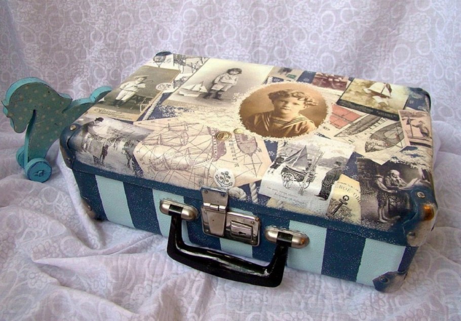 Декорация старого чемодана