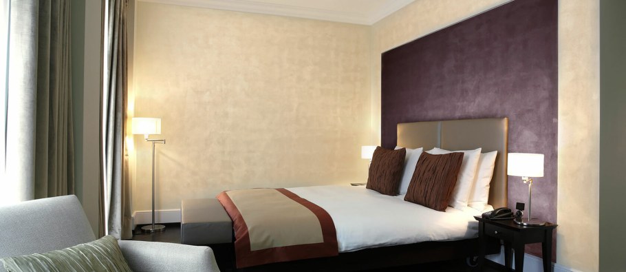 Венецианская штукатурка под шелк