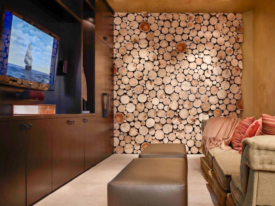 Деревянный декор на стену