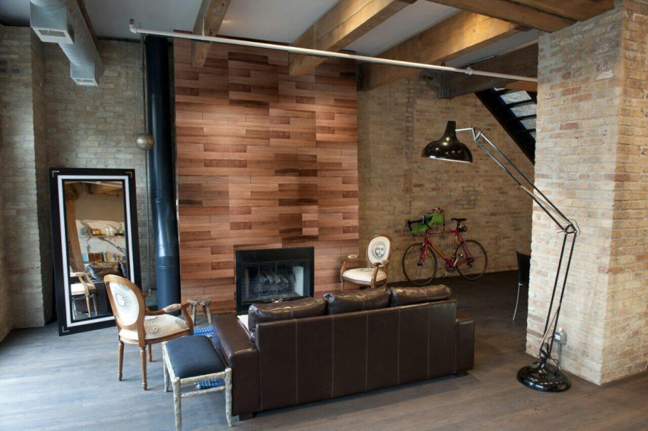 Амбарная доска в интерьере лофт
