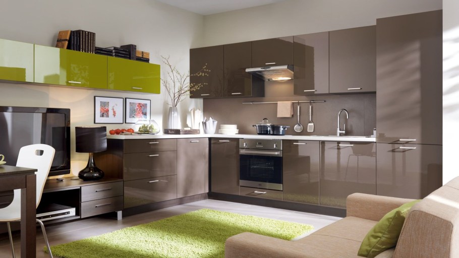 Кухня в коричневых тонах