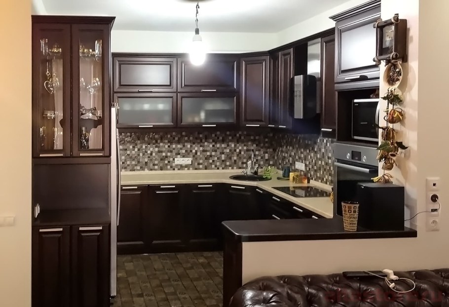 Кухни цвета венге