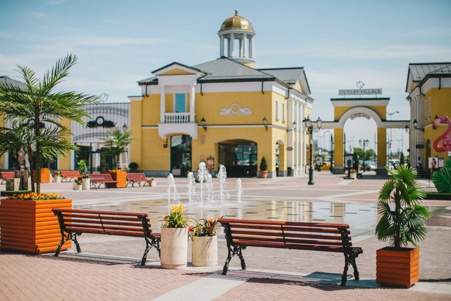 ТЦ Outlet Village белая дача