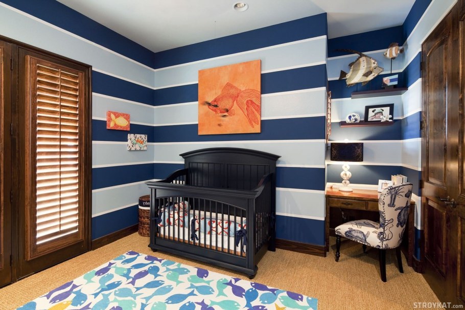 Полосы в интерьере детской