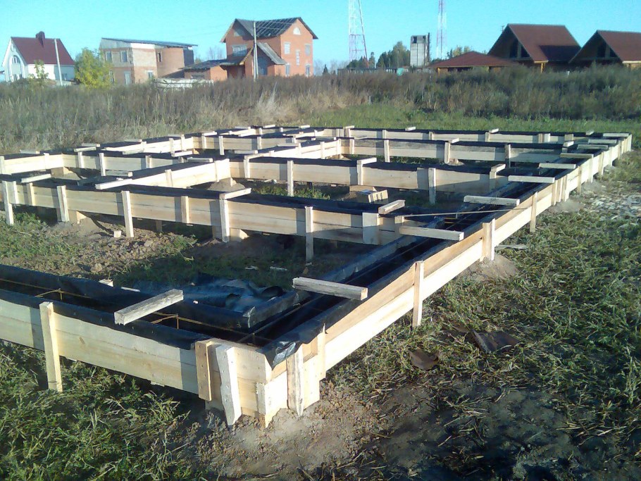 Опалубка под свайно ростверковый фундамент
