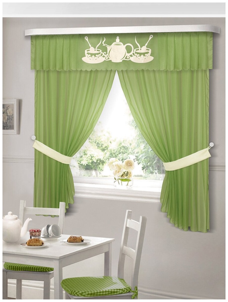 Зеленые шторы на кухню