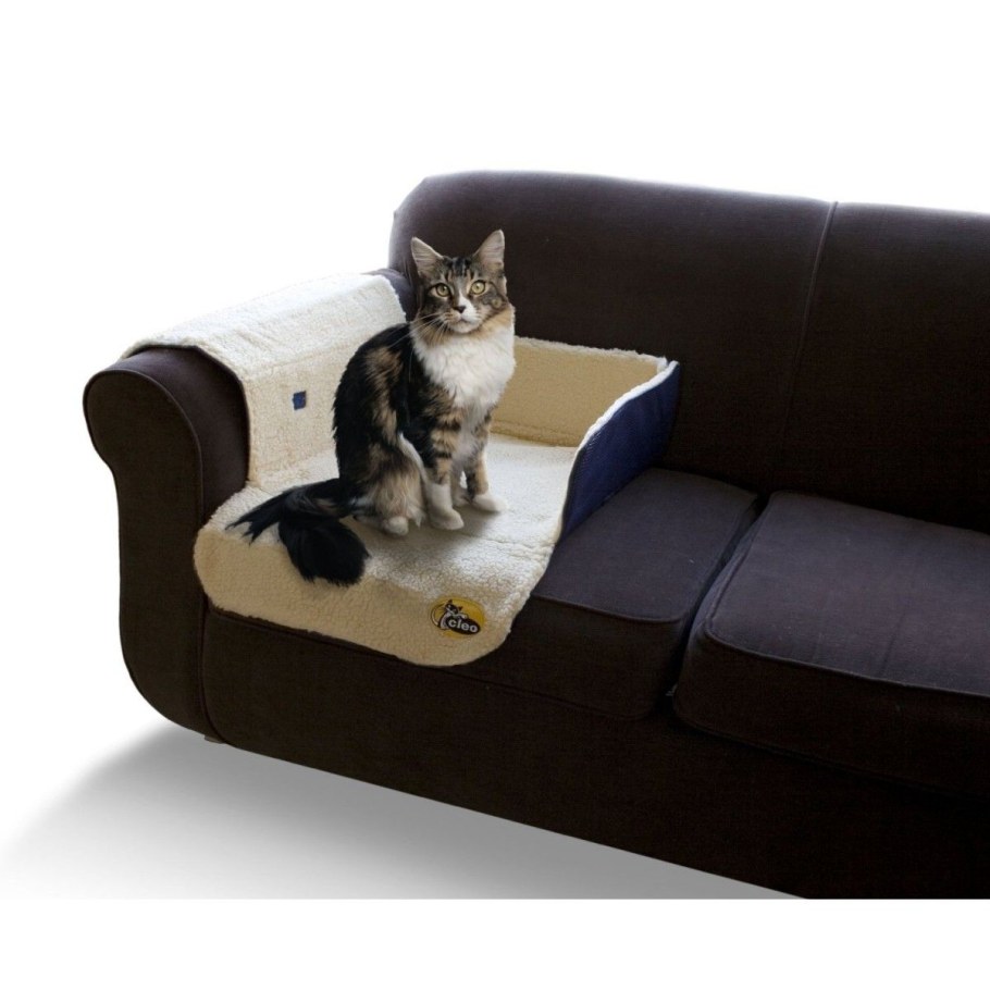 Диванчик для кошки