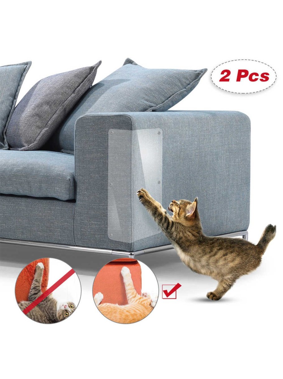 Кот на диване