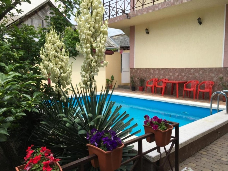 Гостевой дом Геленджик на красных Партизан 48