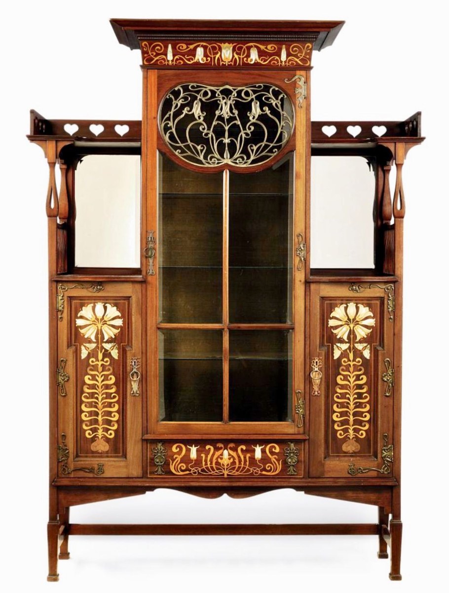 Ар нуво мебель 19 век