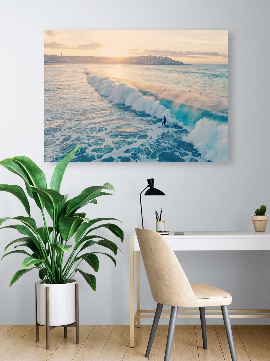 Картины с морем в интерьере