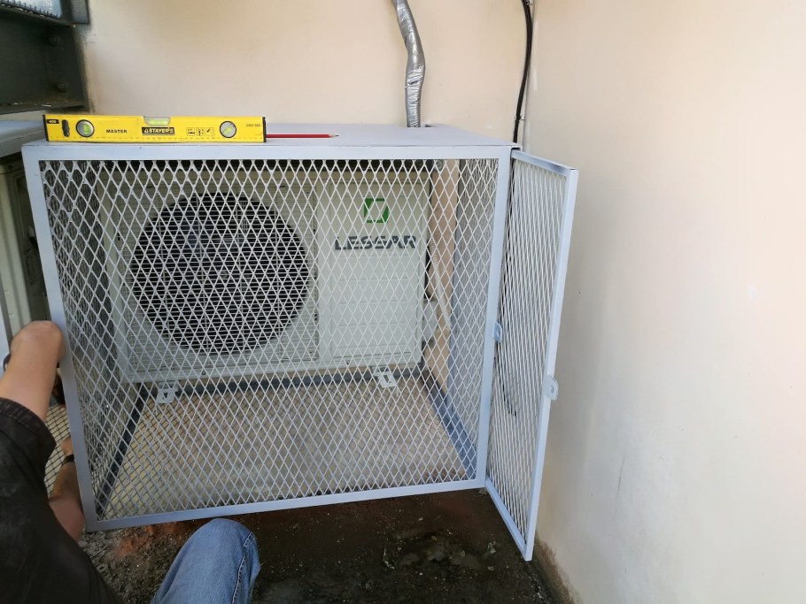 Антивандальная защита стен