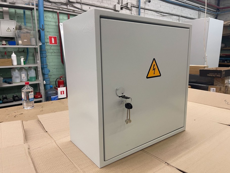 Стенд антивандальный 600х900