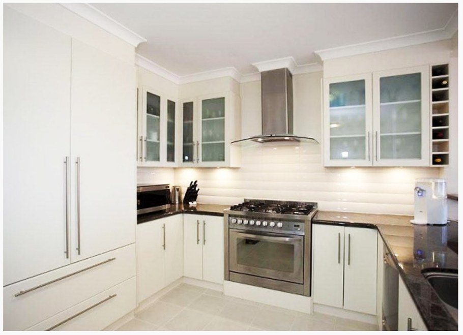 П-образная кухня