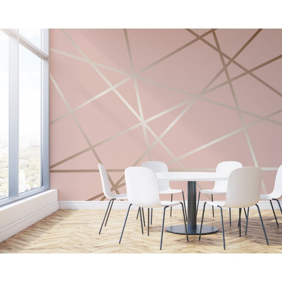 Геометрия на стенах с розовым