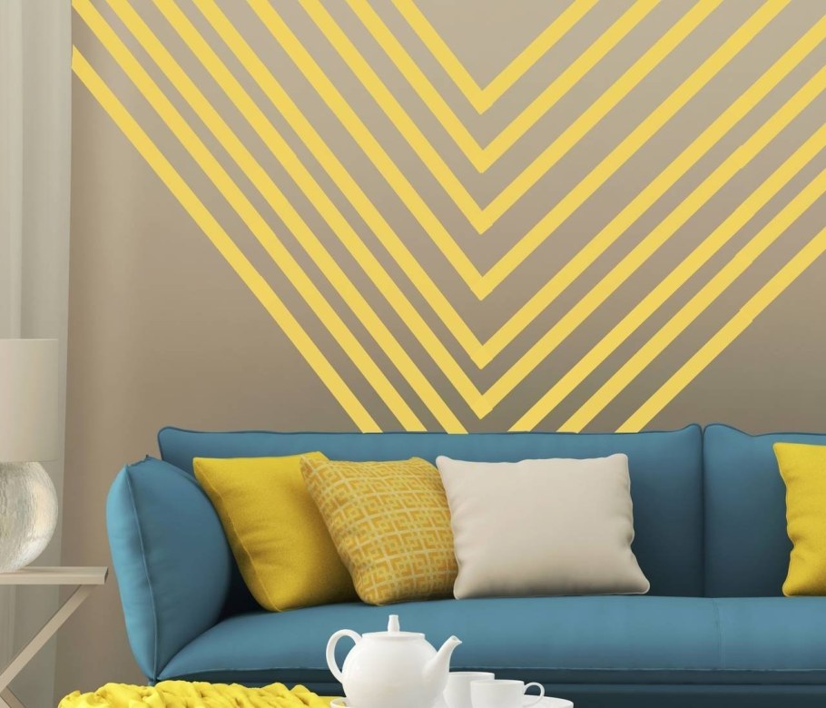 Золотые полоски в интерьере