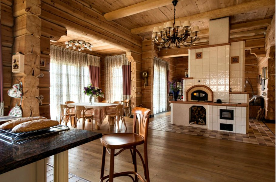 Интерьер в деревянном доме