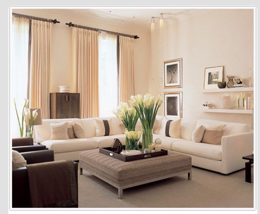 Светлый интерьер гостиной