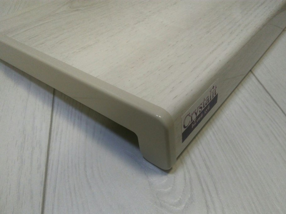 Подоконник Moeller белый ручей