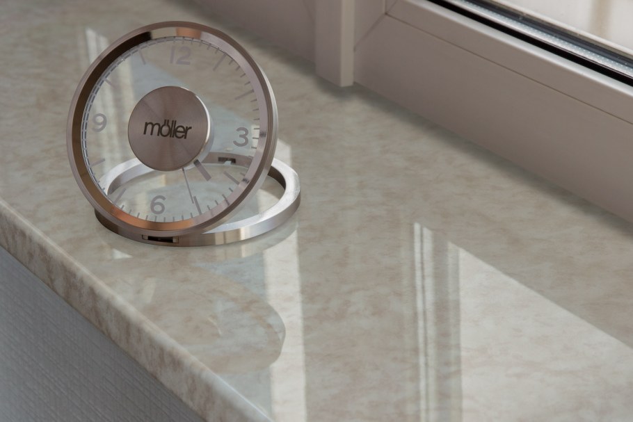 Подоконник Moeller мрамор Каррара глянец