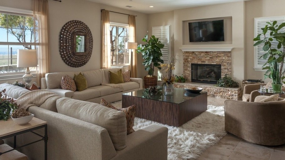 Интерьер гостиной в частном доме