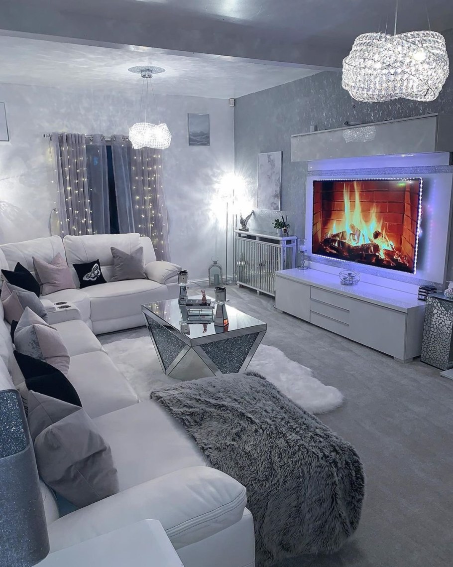 Гостиная в серых тенях