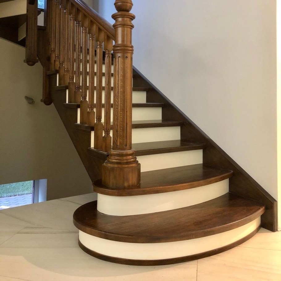 Красивые лестницы из дерева