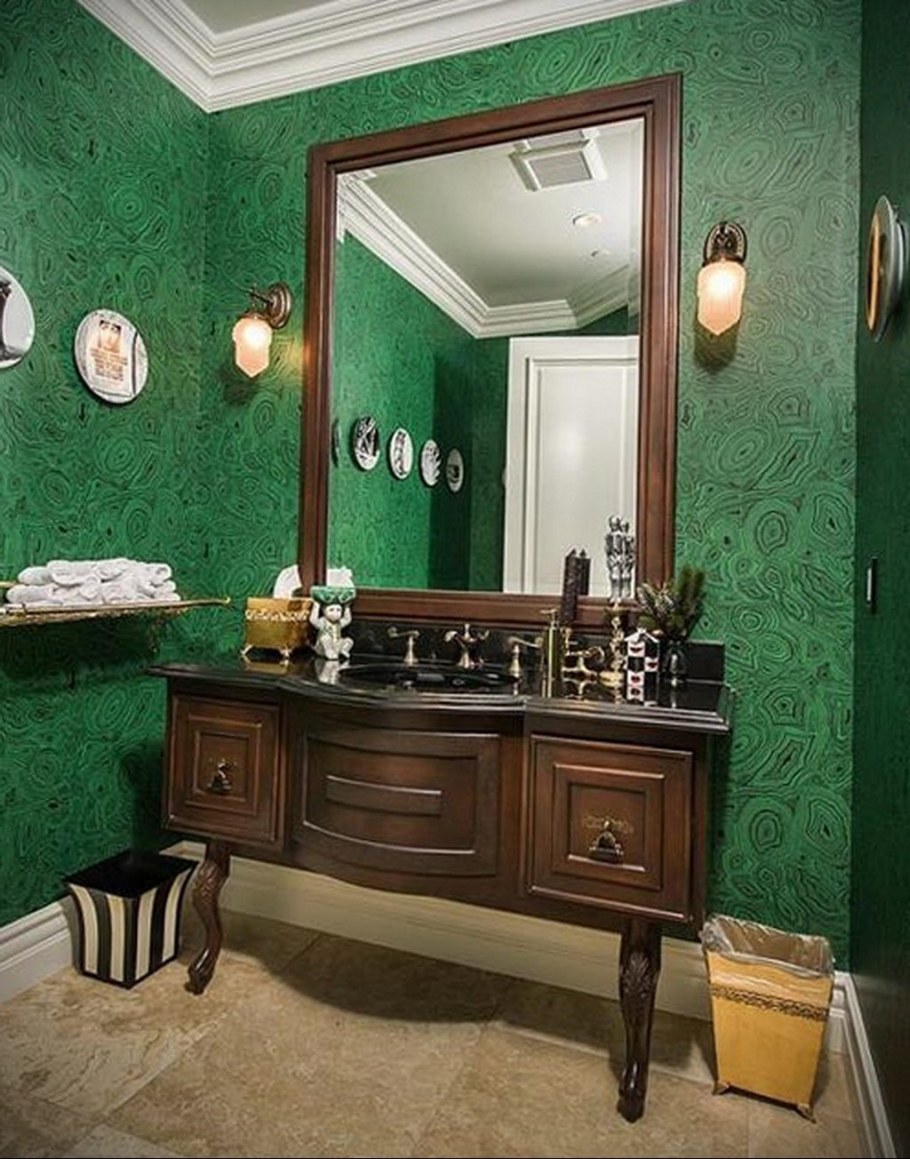 Ванная комната в изумрудном цвете