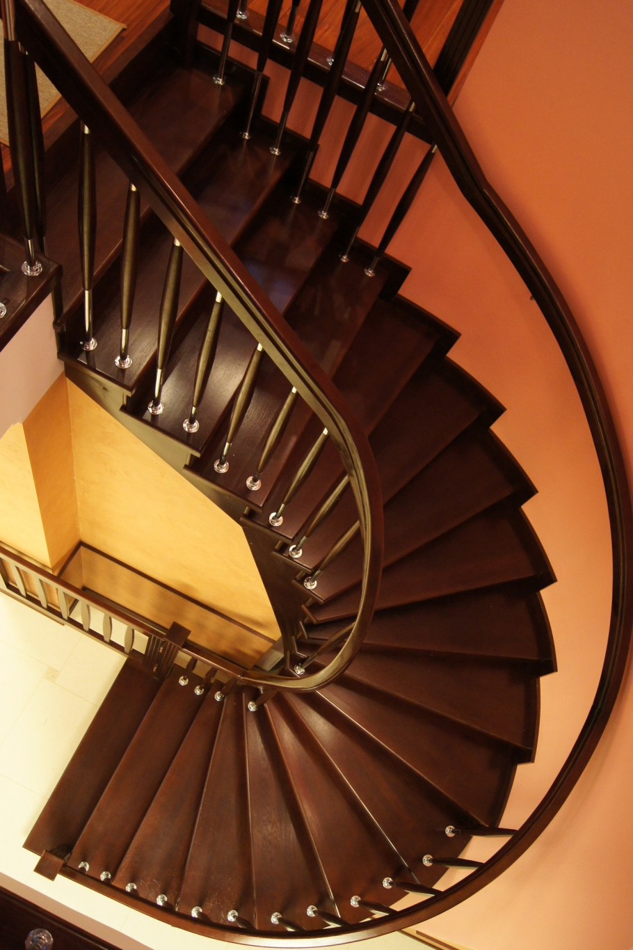 Закругленные лестницы