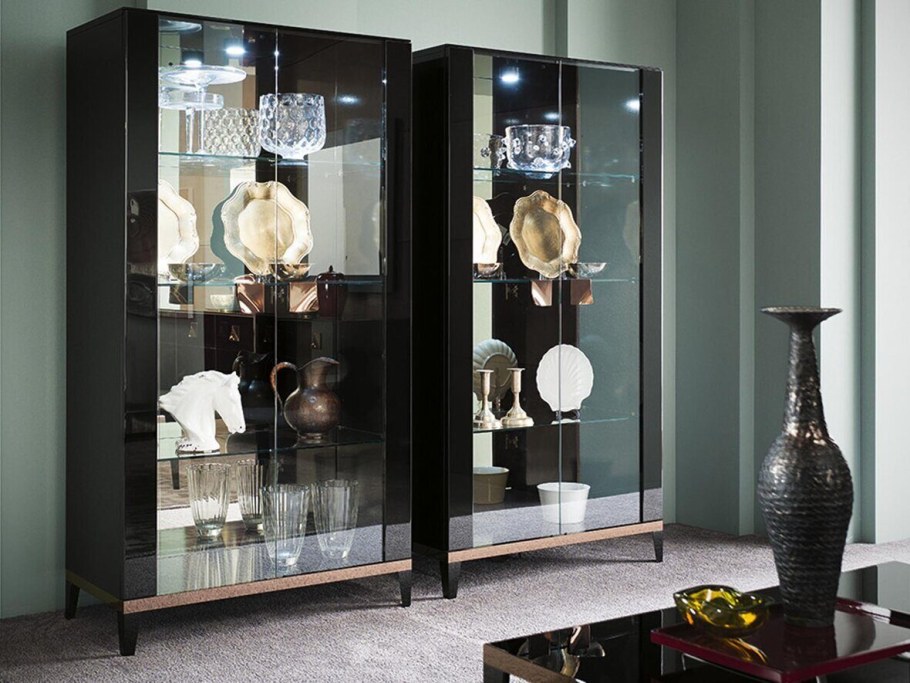 Cattelan Italia витрина