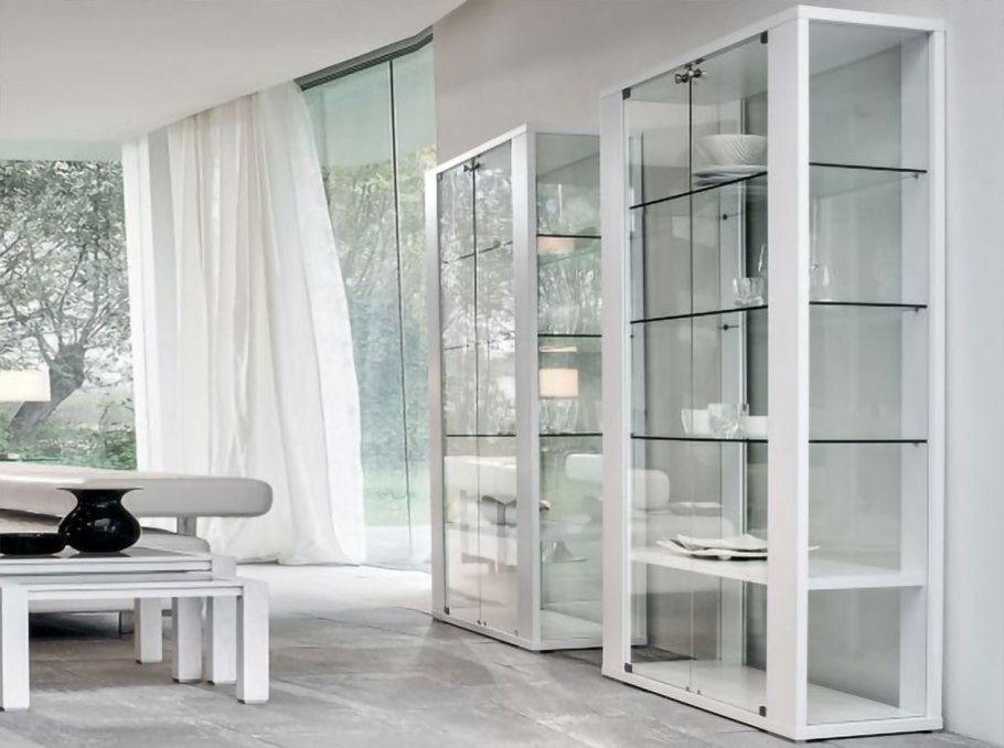 Шкаф витрина Tonin casa стеклянная