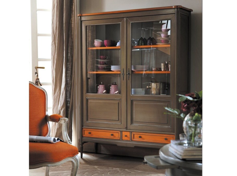 Серванты в гостиную