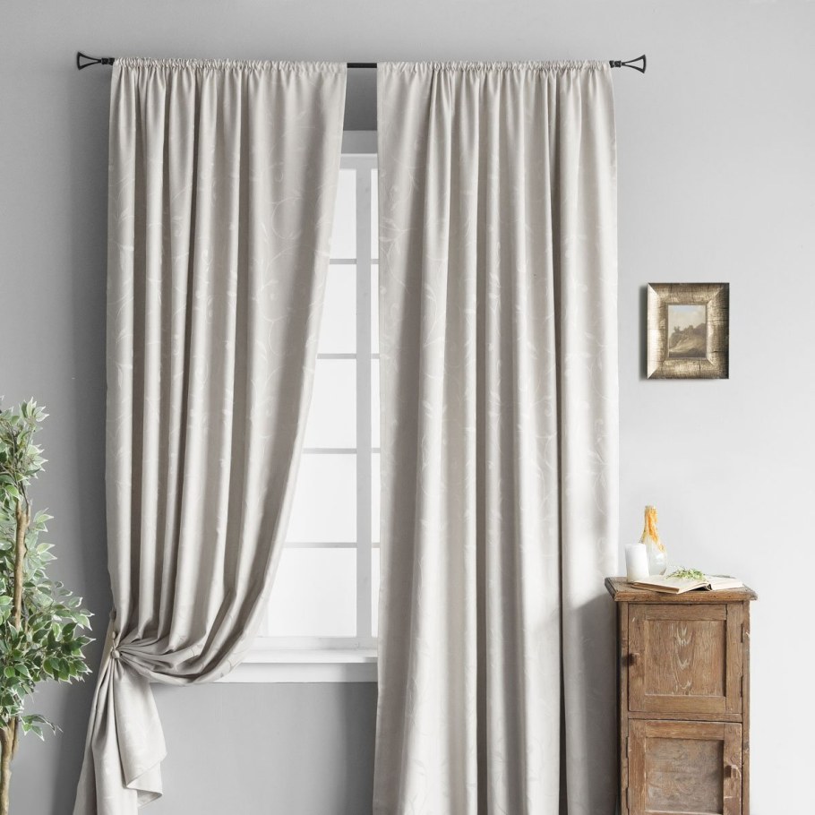 Бежевые портьеры