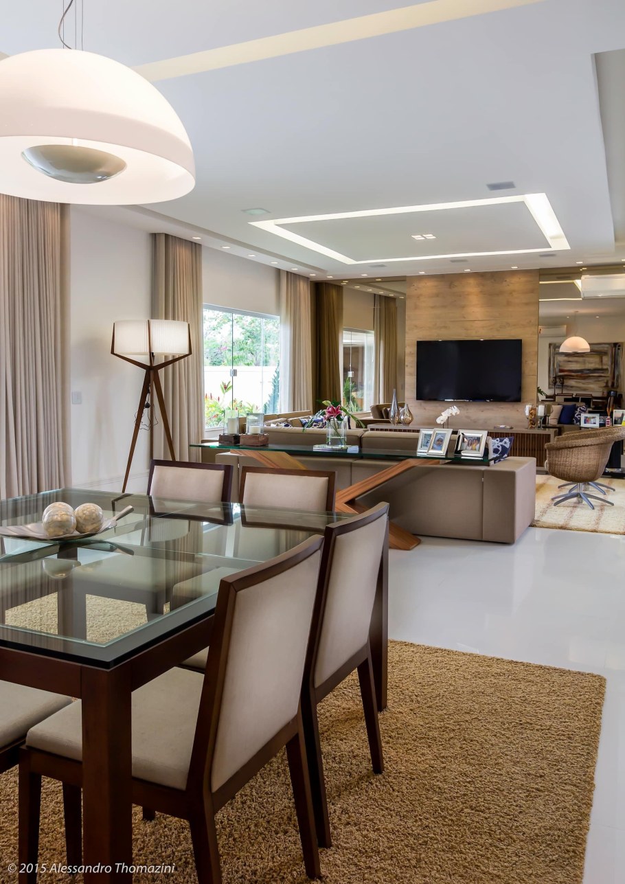 Гостиная совмещенная со столовой