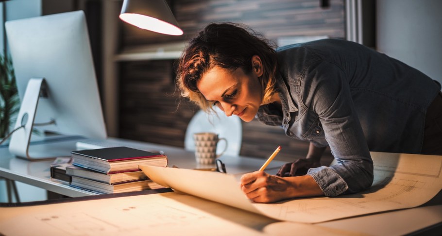 Архитектор дизайнер женщина