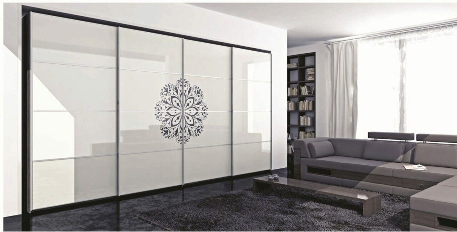 Красивые шкафы в гостиную