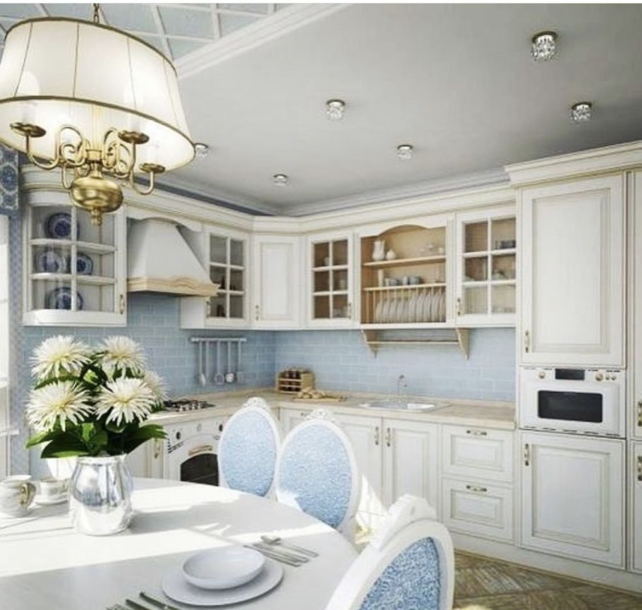 Кухня в Прованс стиле белая 9м2