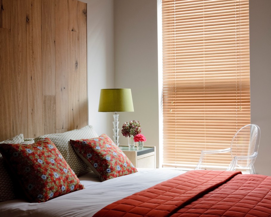 Жалюзи в спальню